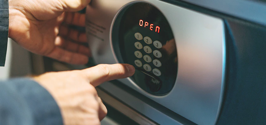 Cash Safe Openers in Bear Valley Springs, California