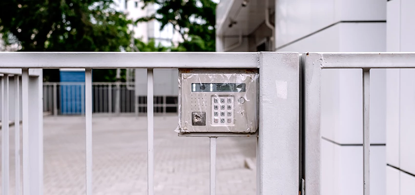 Gate Locks For Metal Gates in Bear Valley Springs, California